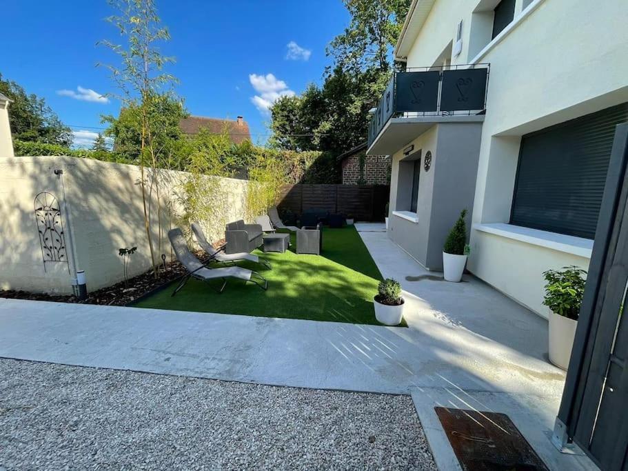 Chambre D'Hote Aphrodite Сент-Женевьев-де-Буа Экстерьер фото